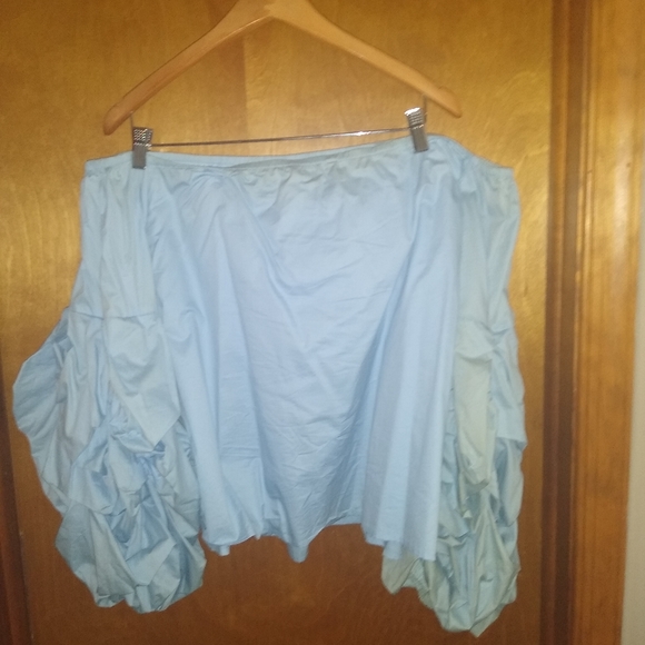 Blouse - Picture 2 of 4